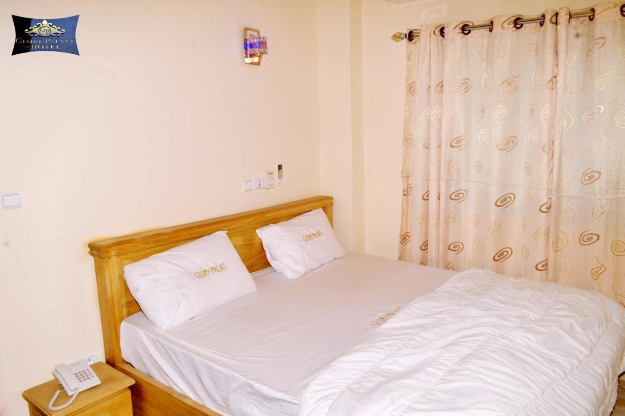 Glory Palace Hotel โกโตนู ภายนอก รูปภาพ