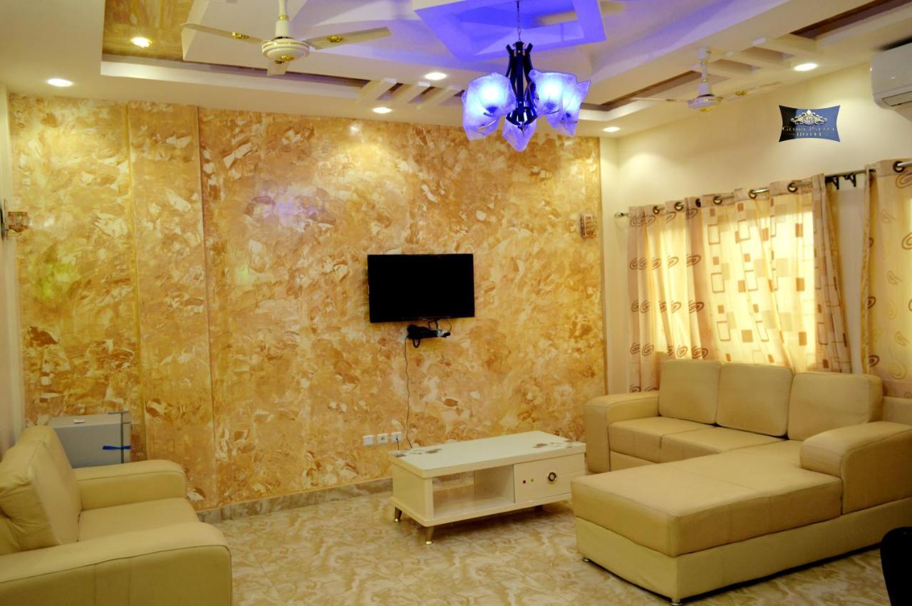 Glory Palace Hotel โกโตนู ภายนอก รูปภาพ